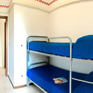 Apartment Cinzia Pool Italien