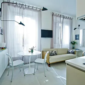 Casa Lorenza Como