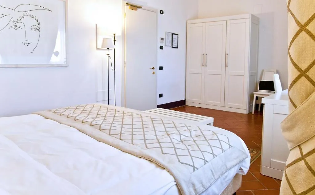 Hotel San Miniato 4*,